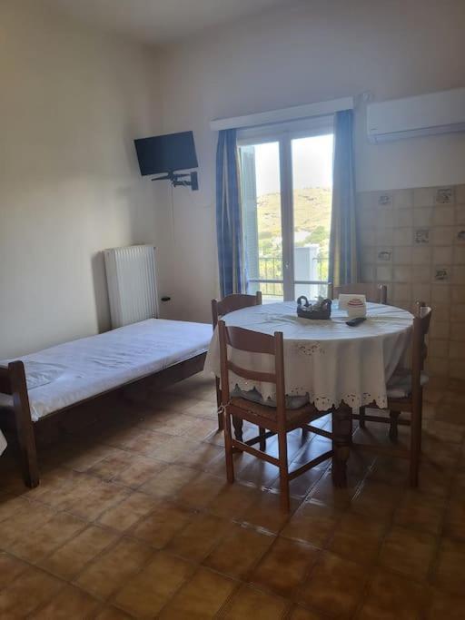 Maria Home Andros Town Luaran gambar