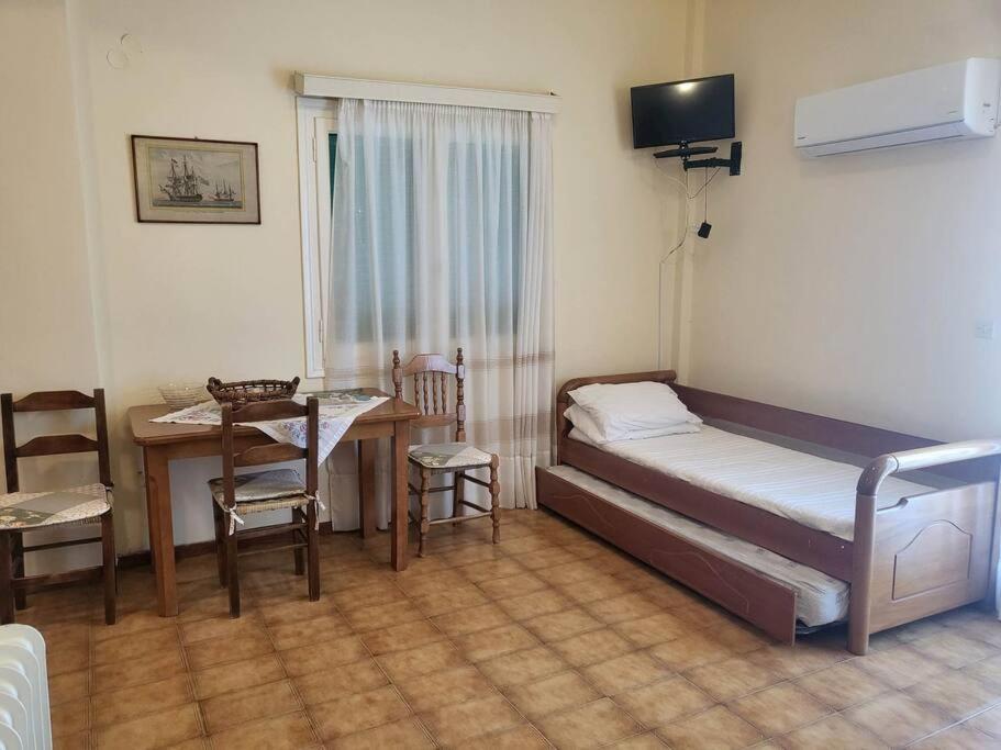 Maria Home Andros Town Luaran gambar